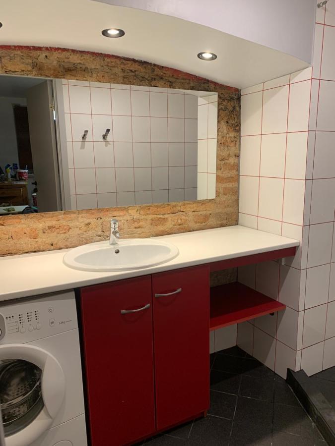 Old Studio Apartment Βίλνιους Εξωτερικό φωτογραφία