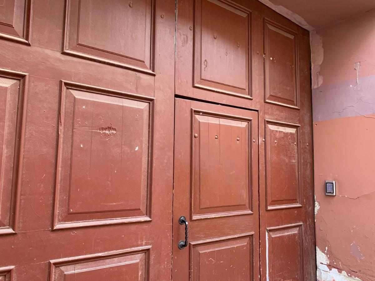 Old Studio Apartment Βίλνιους Εξωτερικό φωτογραφία