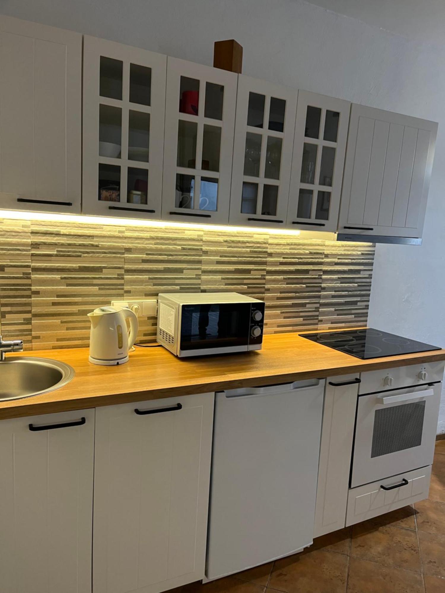 Old Studio Apartment Βίλνιους Εξωτερικό φωτογραφία